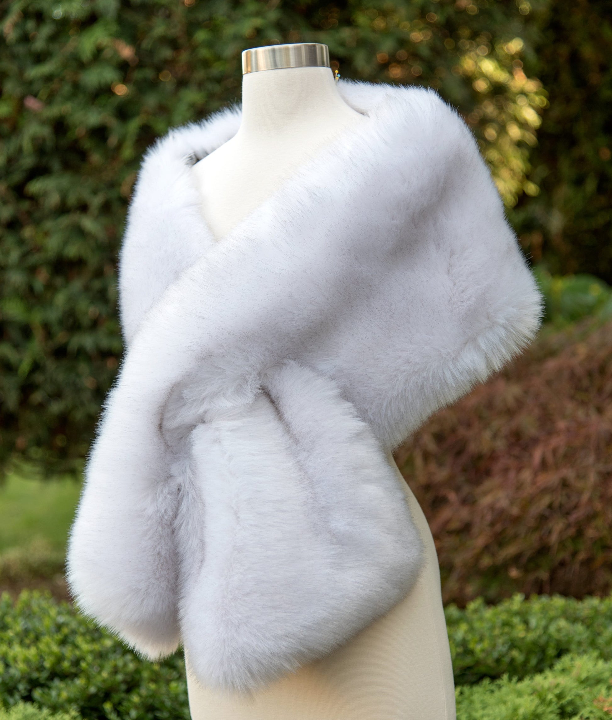 Light gray faux fur bridal wrap, wedding fur shawl, silver fur wrap, bridal faux fur stole, fur cape B005-light-gray
