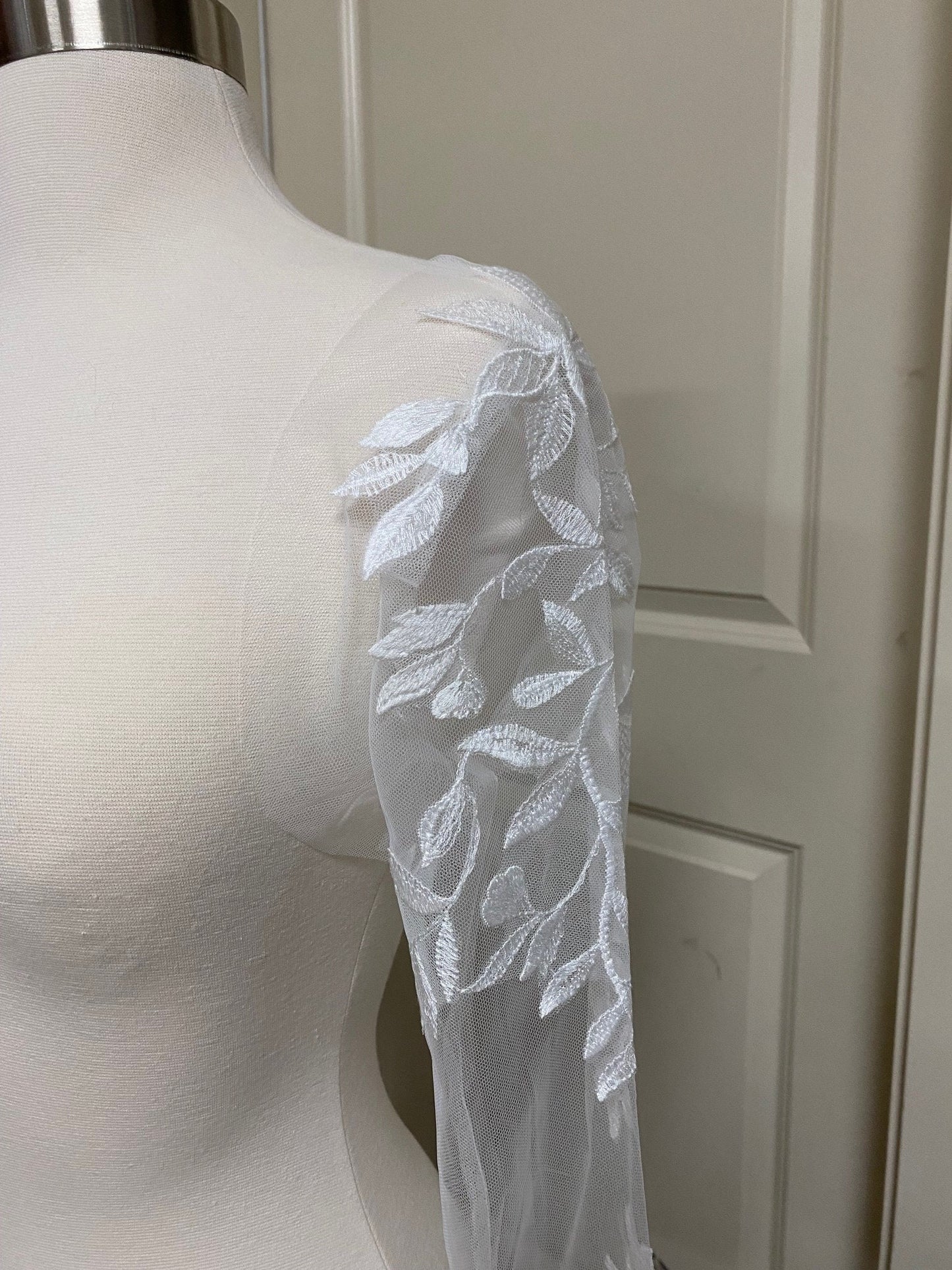 Ivory detachable sleeves long sleeves for your wedding dress cotton lace appliques leaves