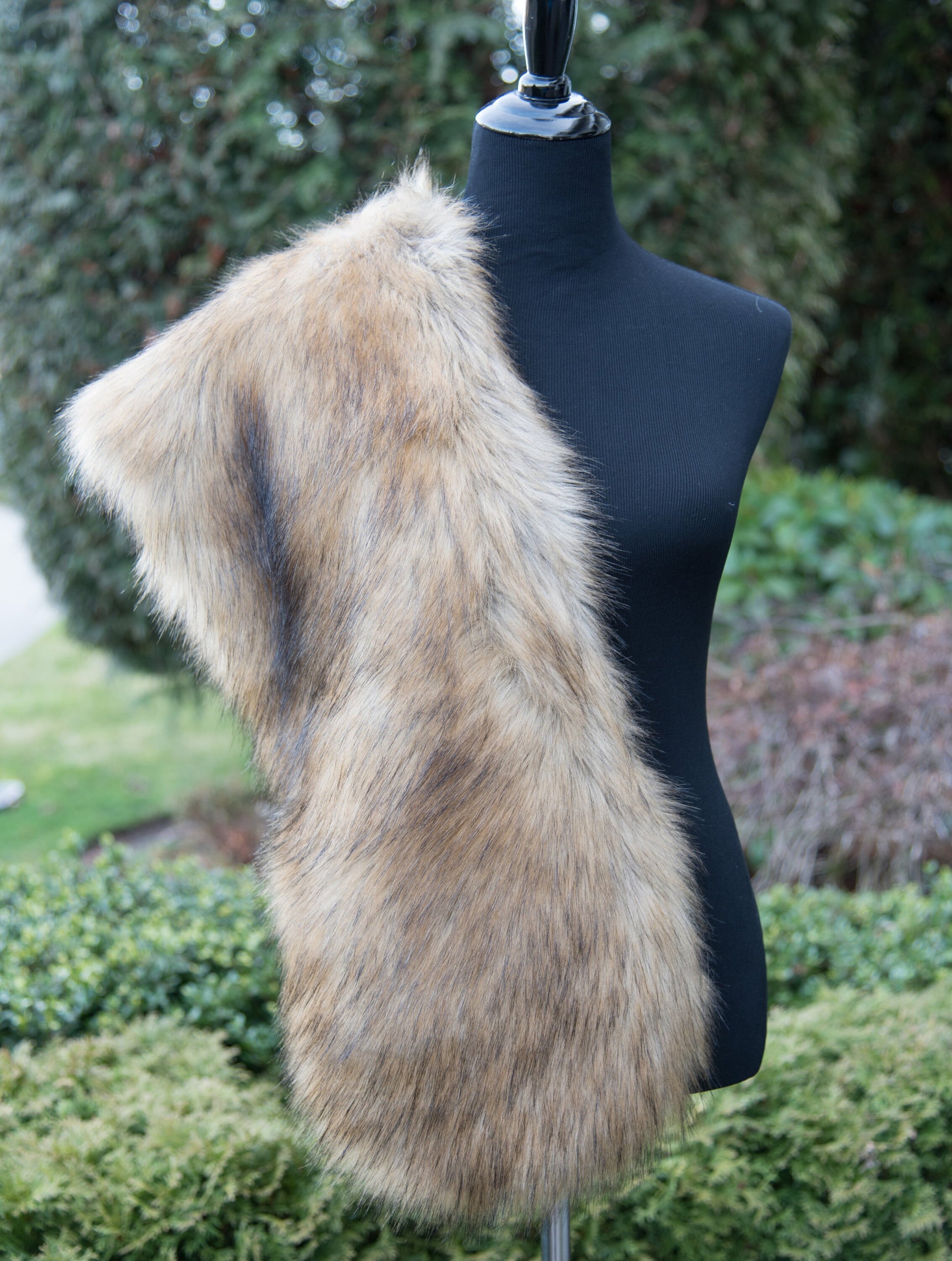 Brown faux fur bridal wrap, wedding faux fur shawl, faux fur bridal stole, faux fur cape B012-fox-2