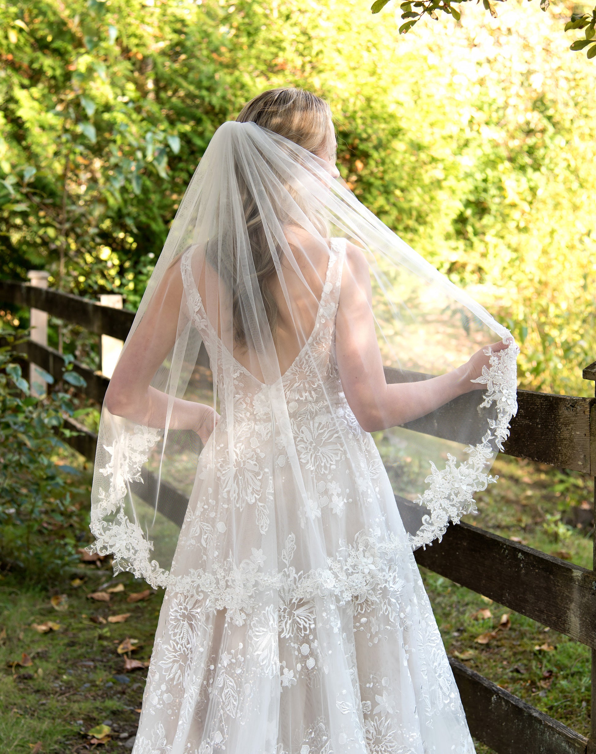 Waltz / Chapel / Cathedral wedding veil, bridal veil, wedding veil ivory, wedding veil lace trim, beaded lace veil, beaded veil
