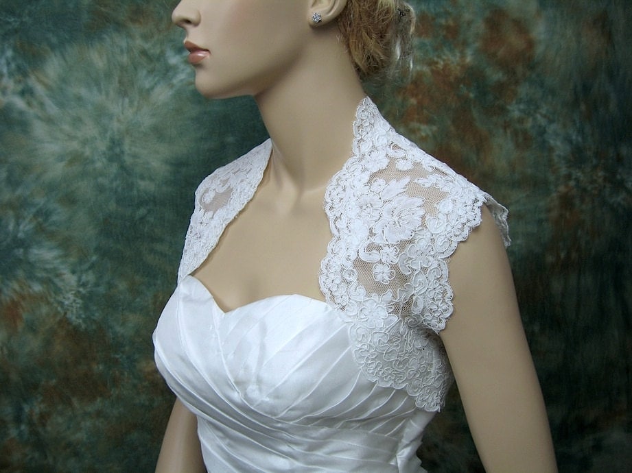 Wedding bolero, lace bolero, wedding jacket, bridal bolero, White lace bolero, sleeveless, alencon lace