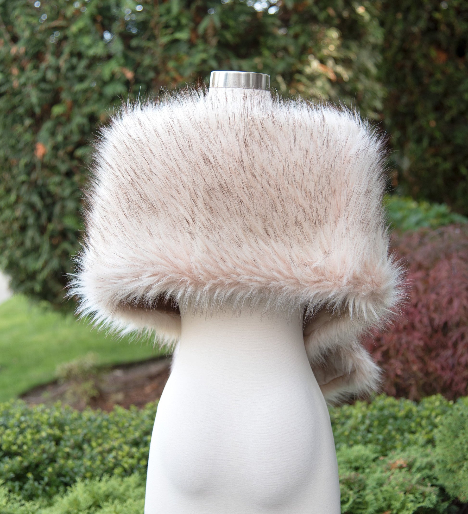 Light blush faux fur bridal wrap, wedding faux fur shawl, faux fur stole, bridal cape, faux fur shrug B005-light-blush-new