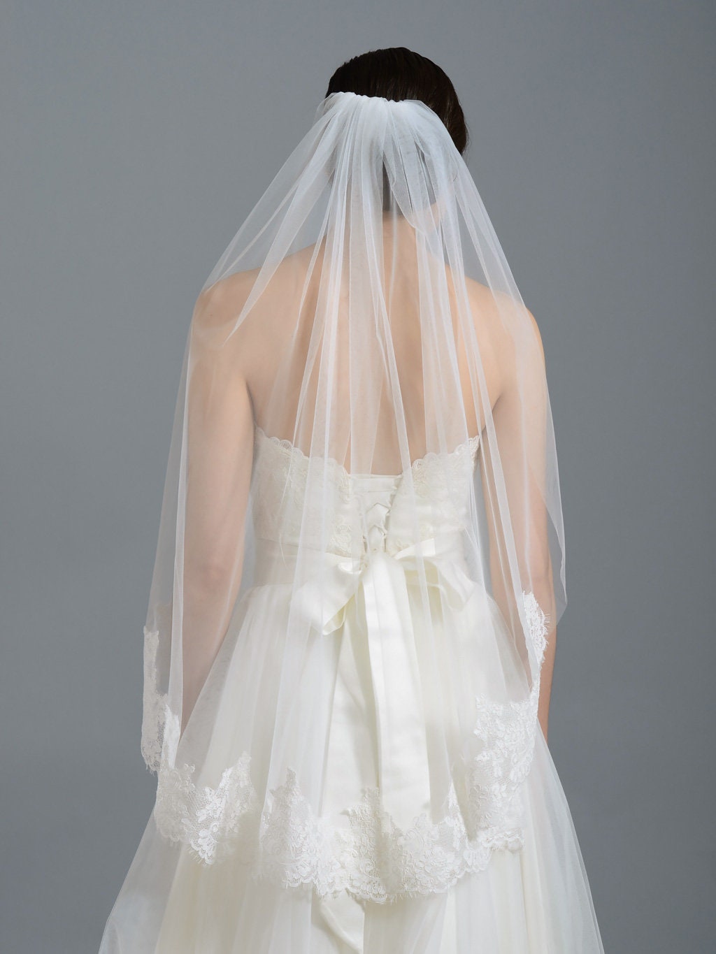 Wedding veil, bridal veil, wedding veil ivory, wedding veil lace trim, alencon lace veil