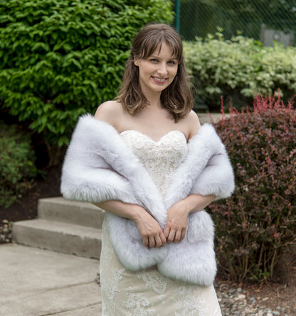 Light gray faux fur bridal wrap, wedding fur shawl, silver fur wrap, bridal faux fur stole, fur cape B005-light-gray